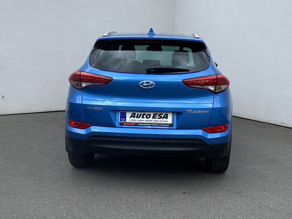Hyundai Tucson 1.7 CRDi Trikolor 2WD
