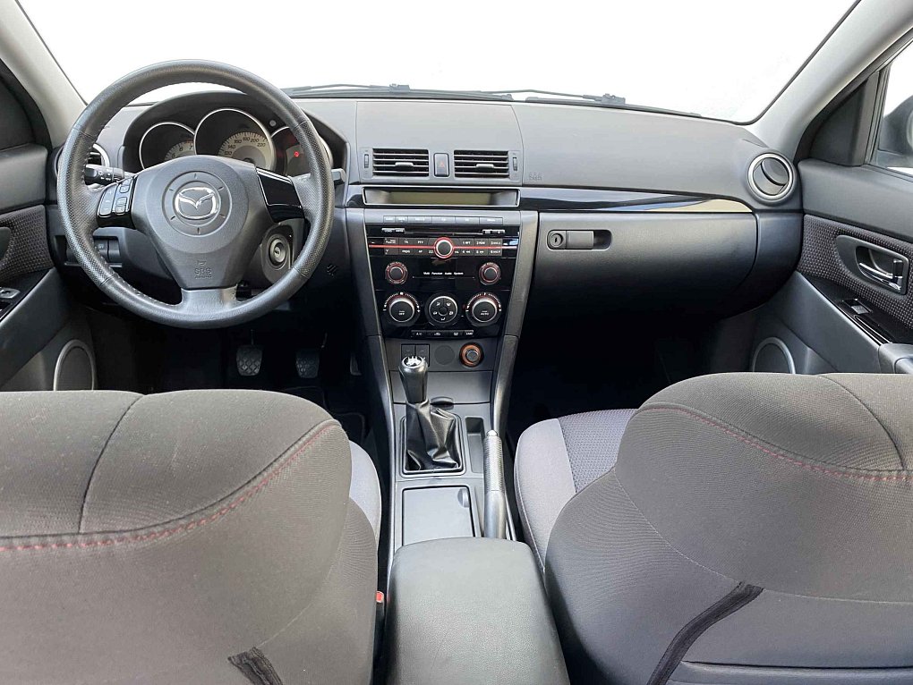 Mazda 3 1.6 