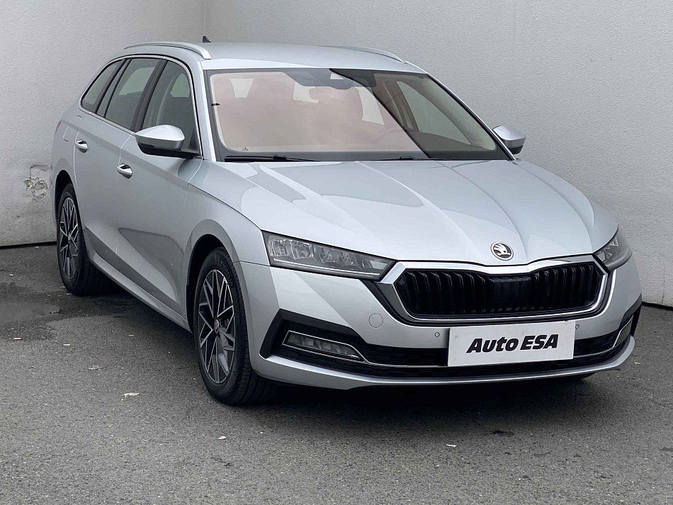 Škoda Octavia IV 1.5 TSi Style