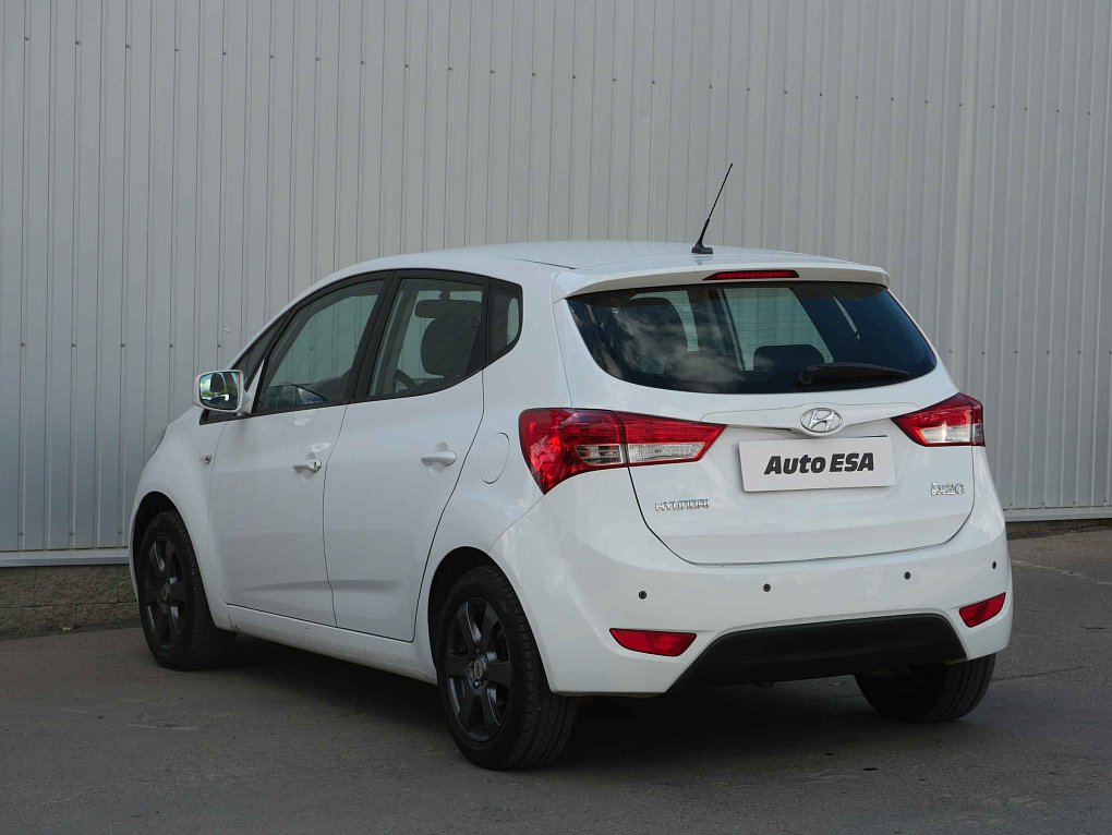 Hyundai Ix20 1.4 i 