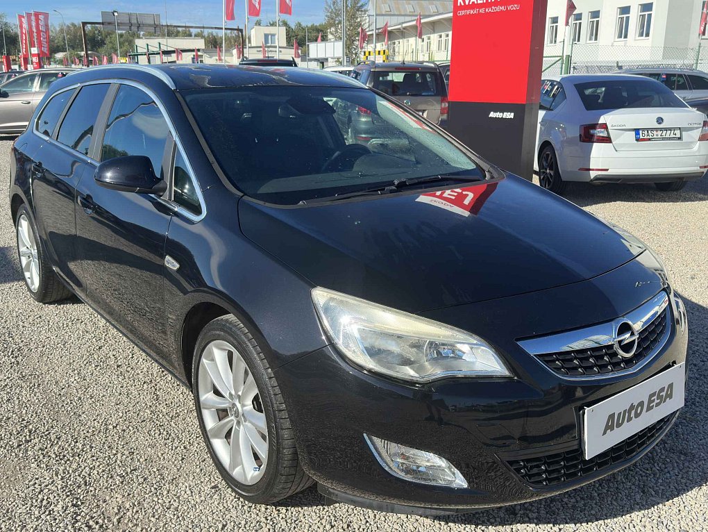 Opel Astra 1.4 T 