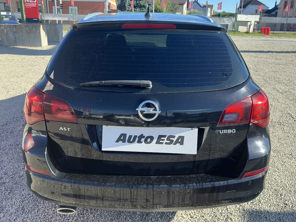 Opel Astra 1.4 T 