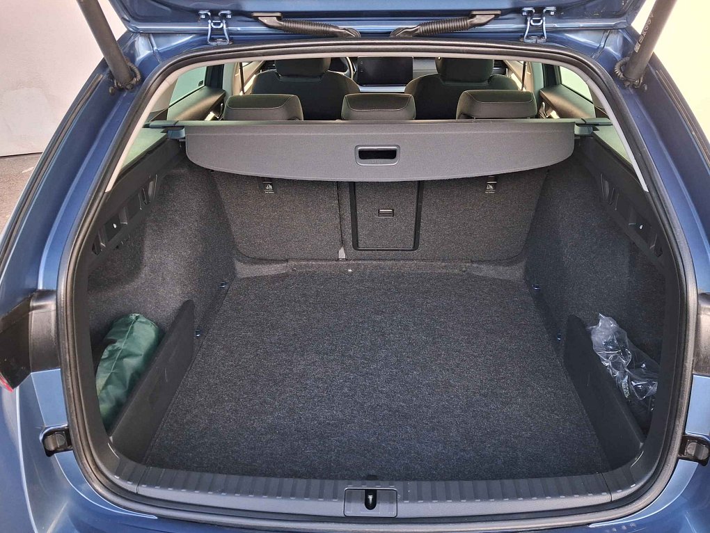 Škoda Octavia IV 1.0 TSI 