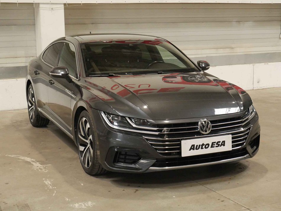 Volkswagen Arteon 2.0TSi 