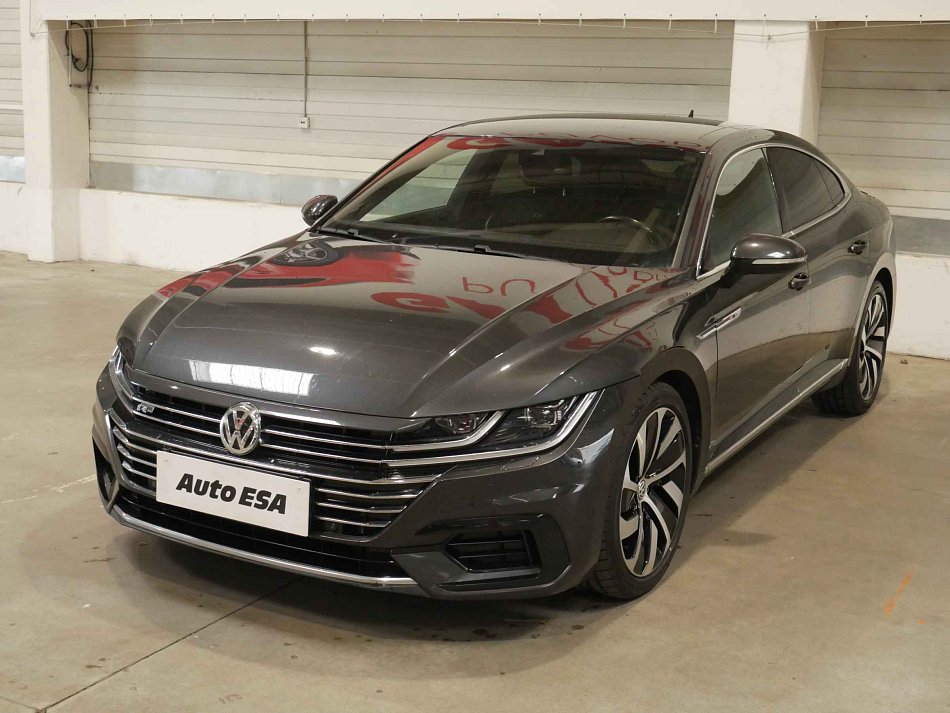 Volkswagen Arteon 2.0TSi 