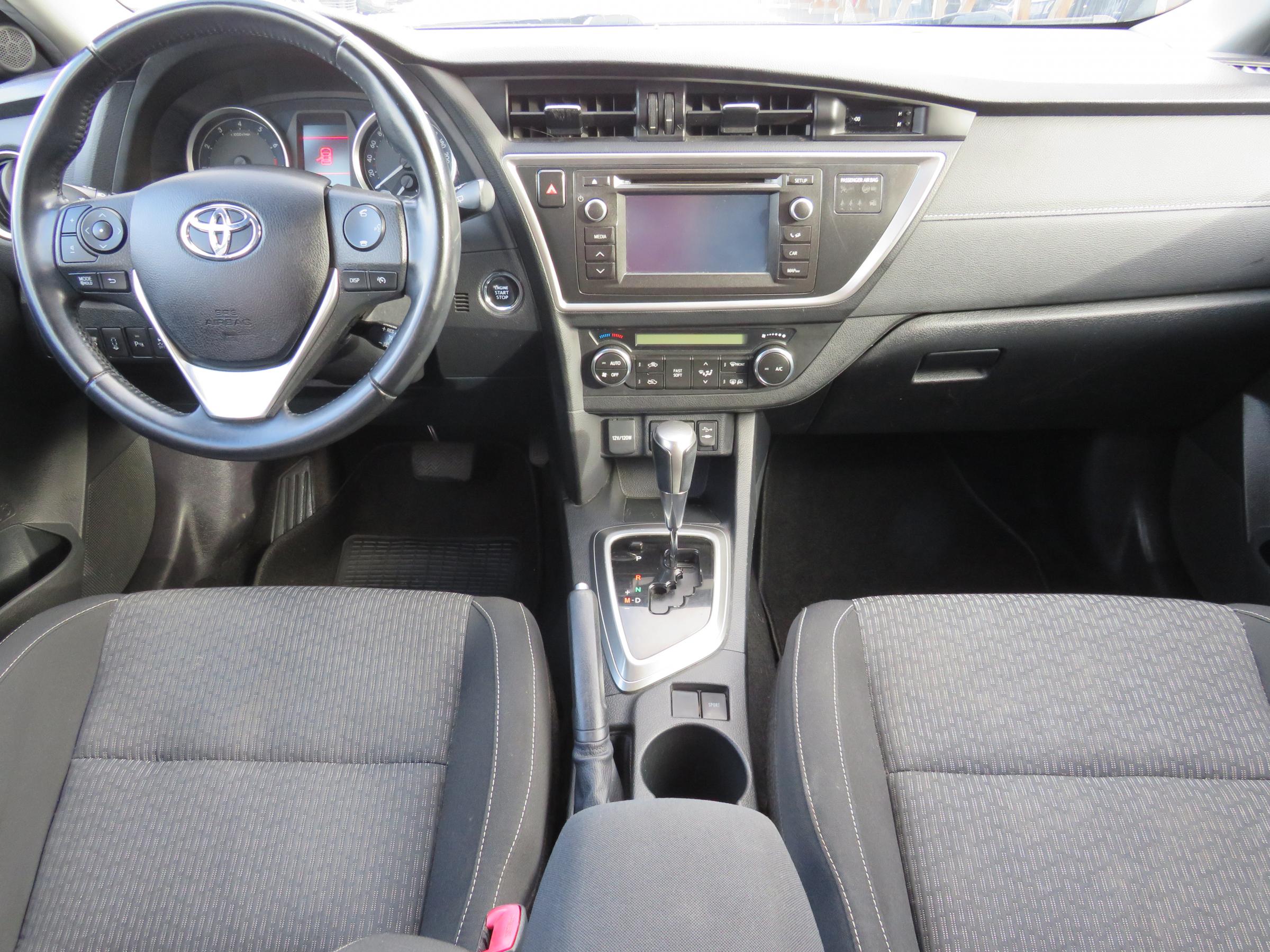 Toyota Auris, 2014 - pohled č. 10