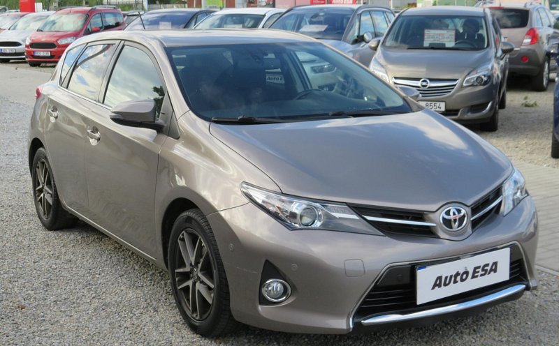 Toyota Auris 1.6VVT-i 