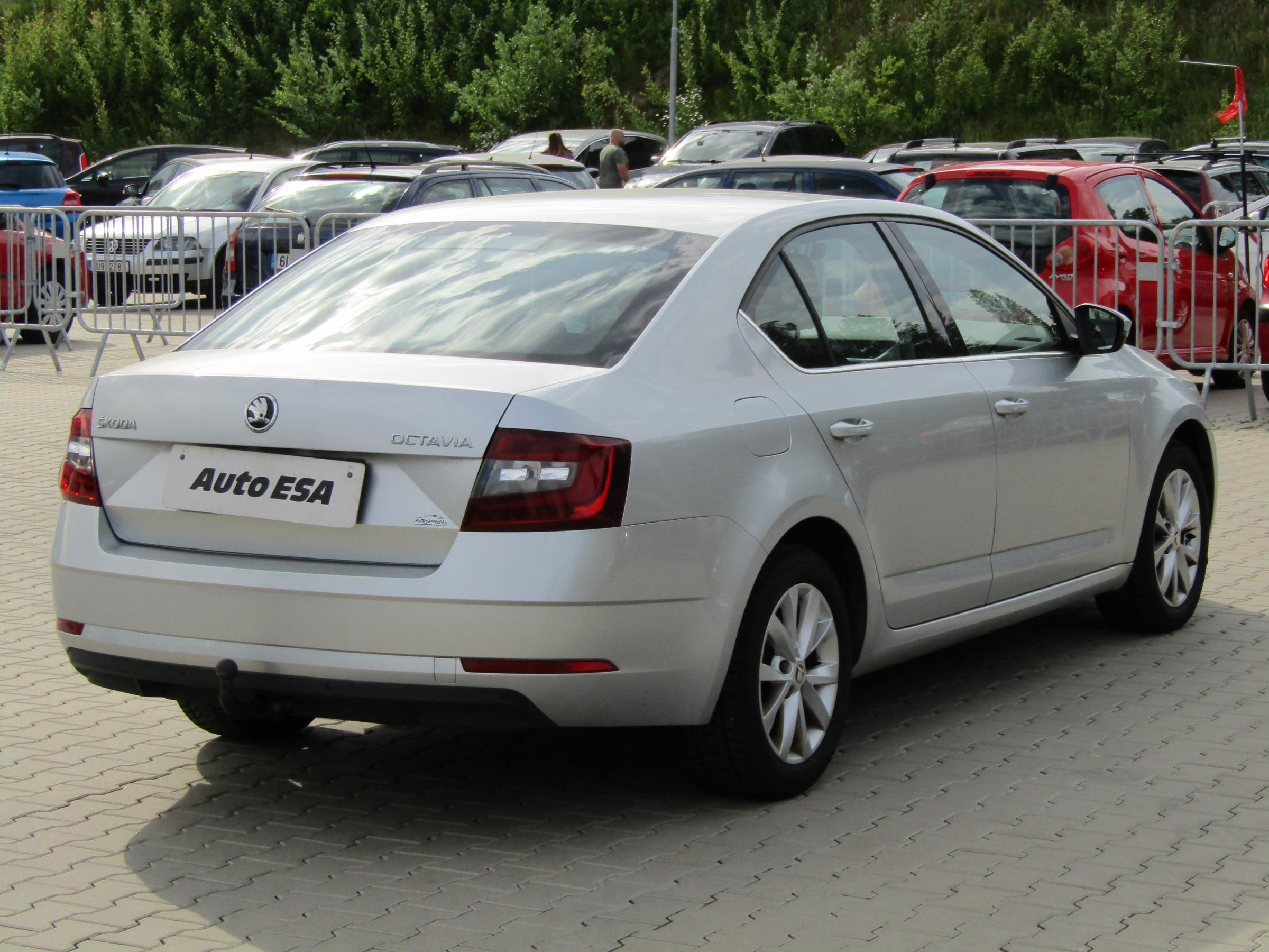 Škoda Octavia III, 2017 - pohled č. 6