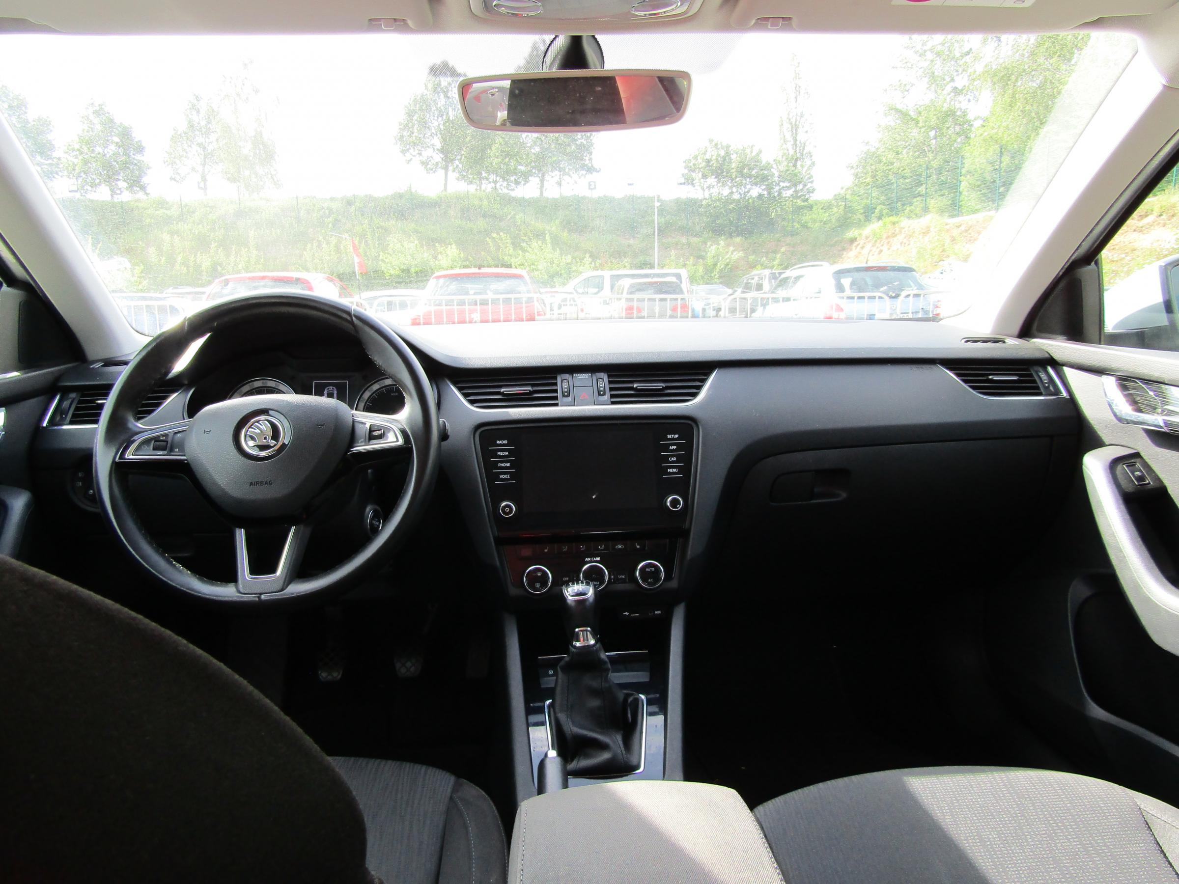 Škoda Octavia III, 2017 - pohled č. 9