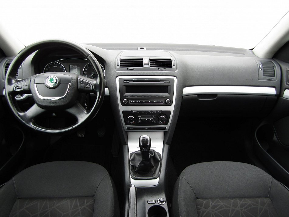Škoda Octavia II 1.6 TDi Ambition