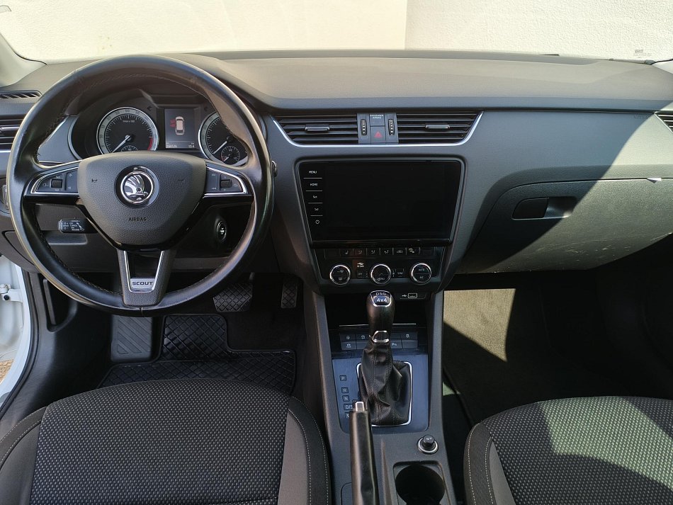 Škoda Octavia III 2.0 TDi Scout 4x4