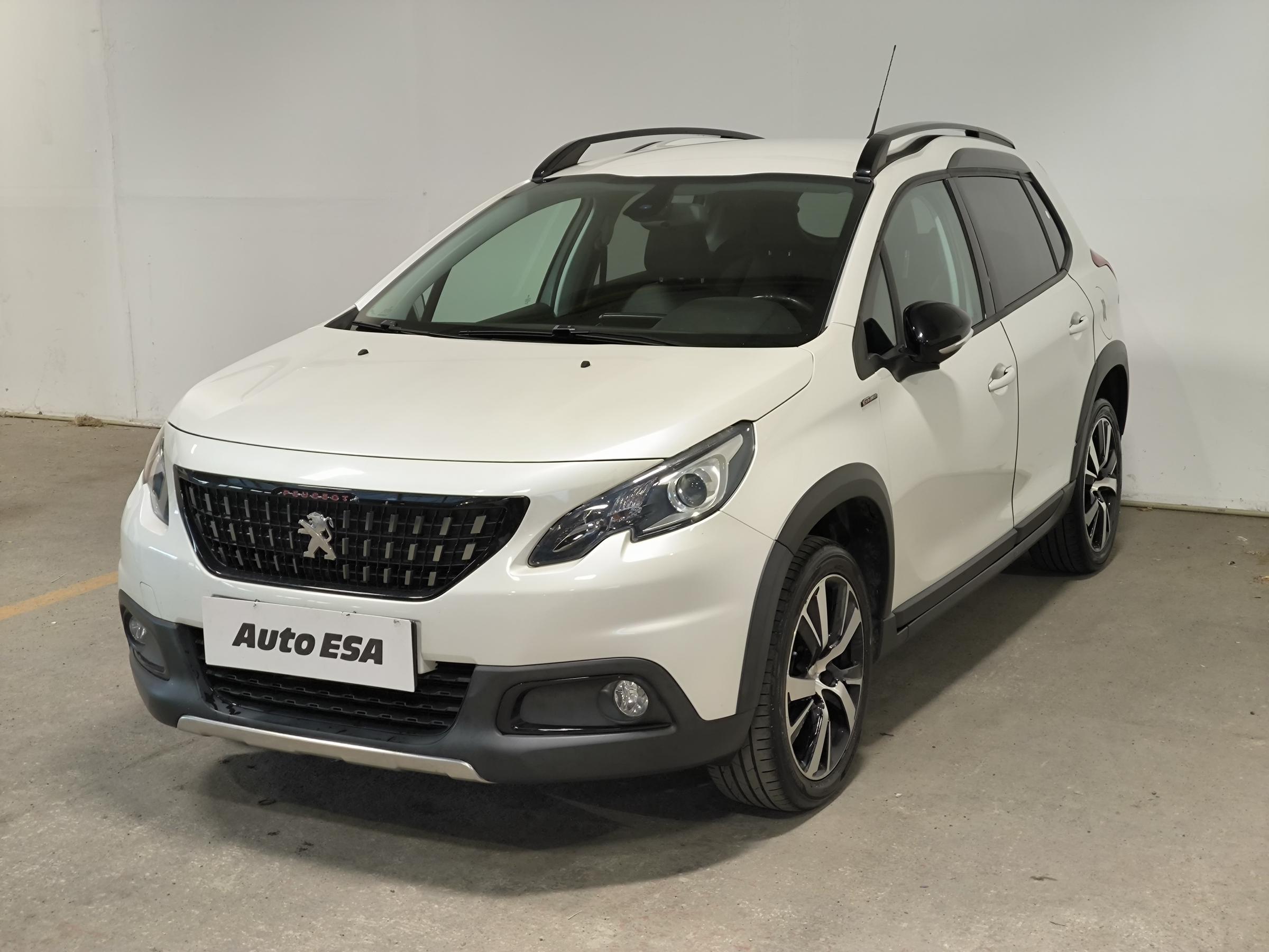 Peugeot 2008, 2016 - pohled č. 3