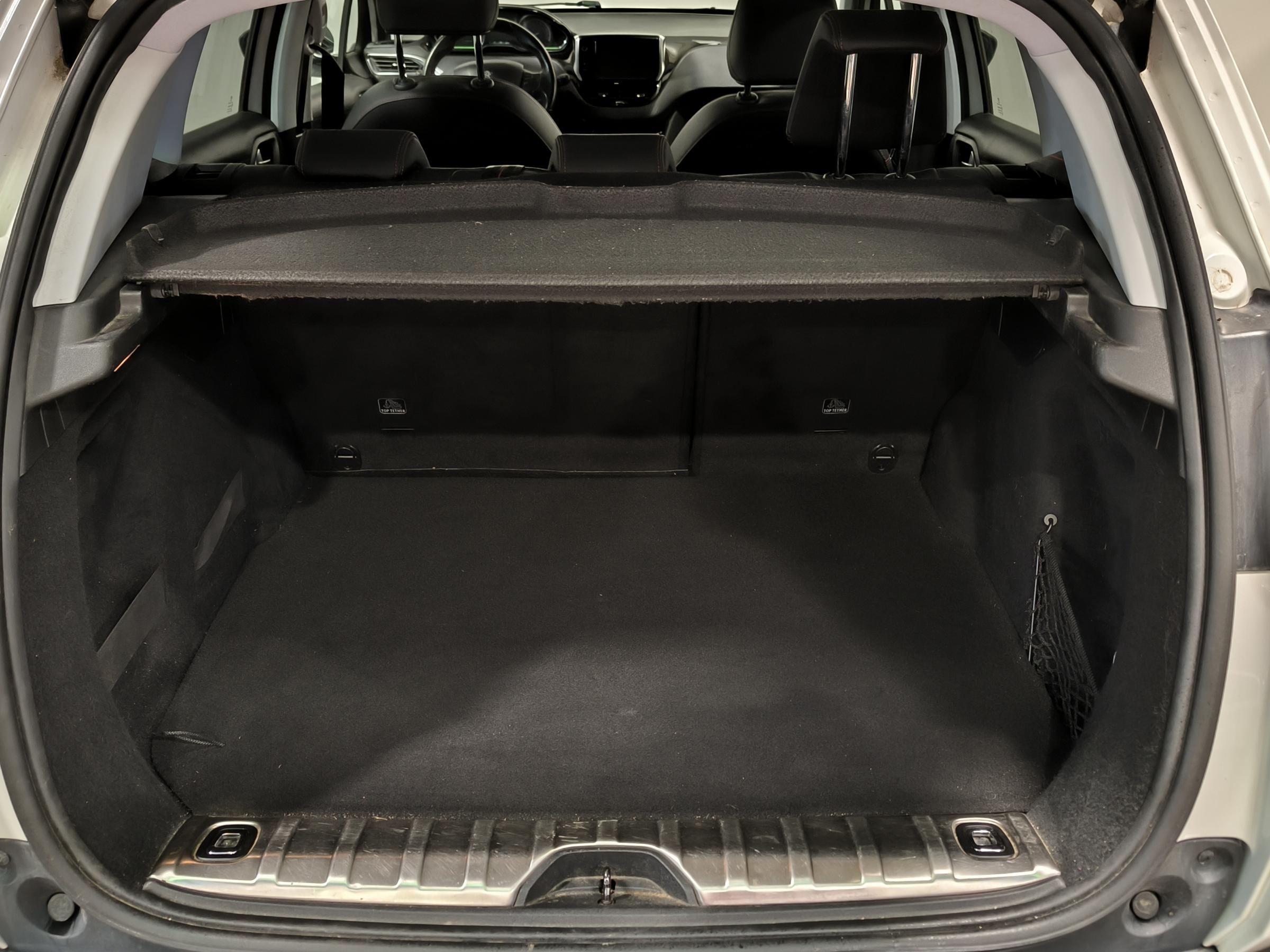 Peugeot 2008, 2016 - pohled č. 7