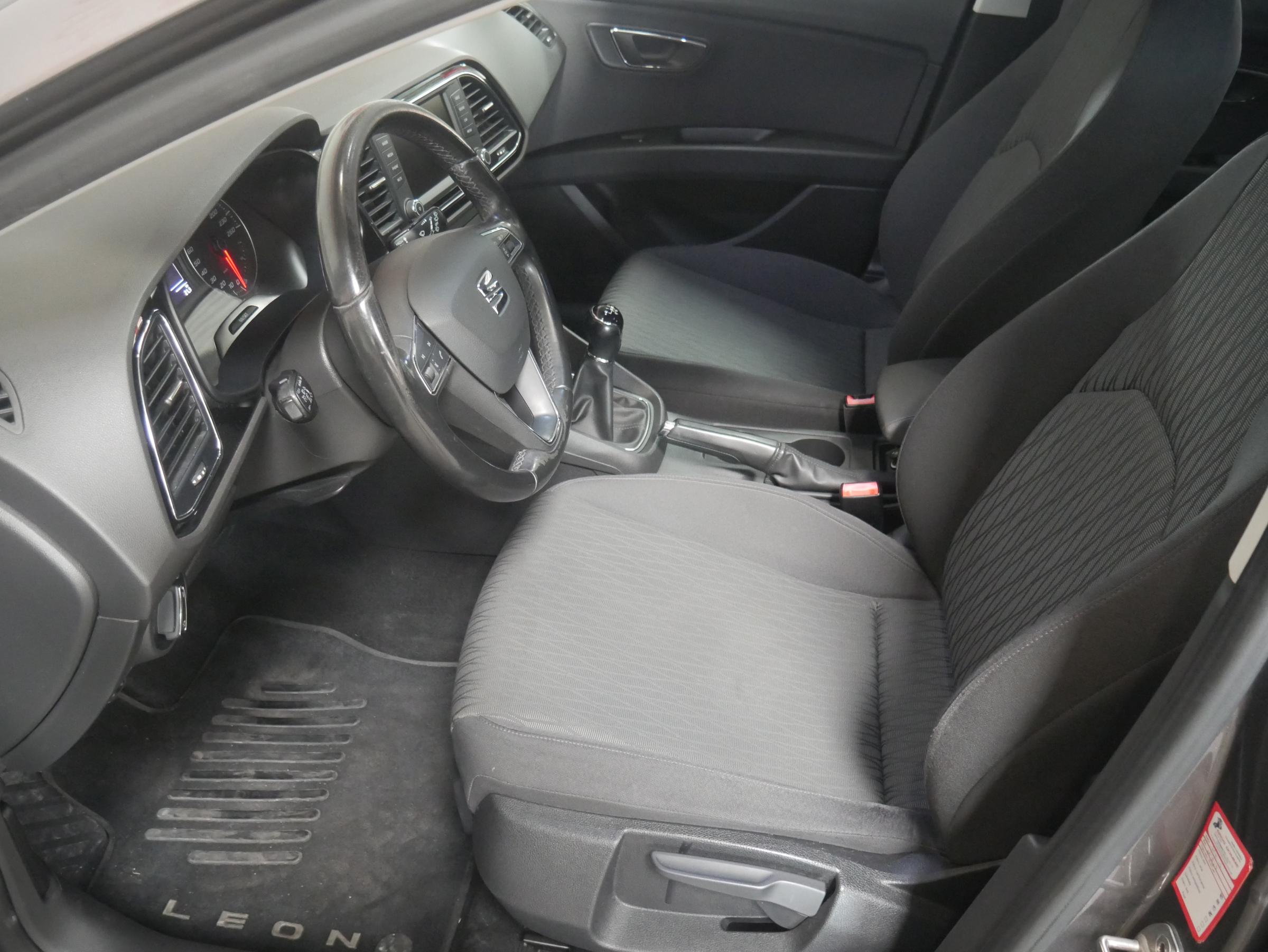 Seat Leon, 2017 - pohled č. 10