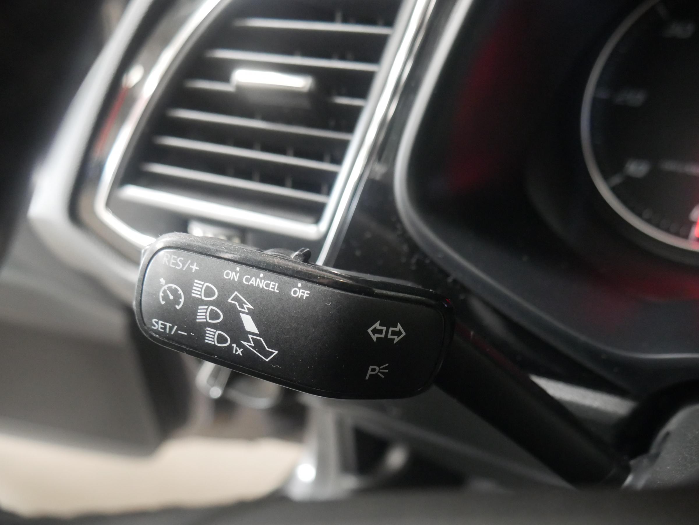 Seat Leon, 2017 - pohled č. 15