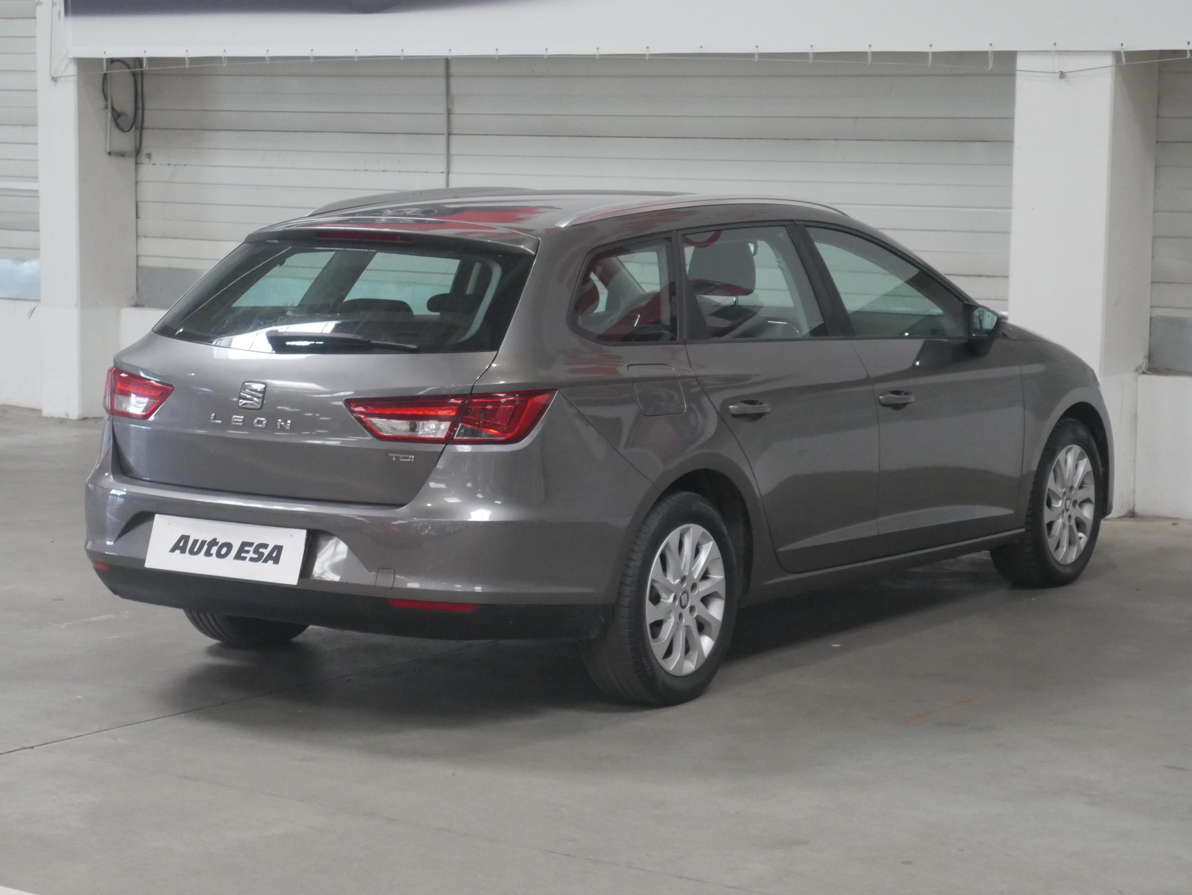 Seat Leon, 2017 - pohled č. 4