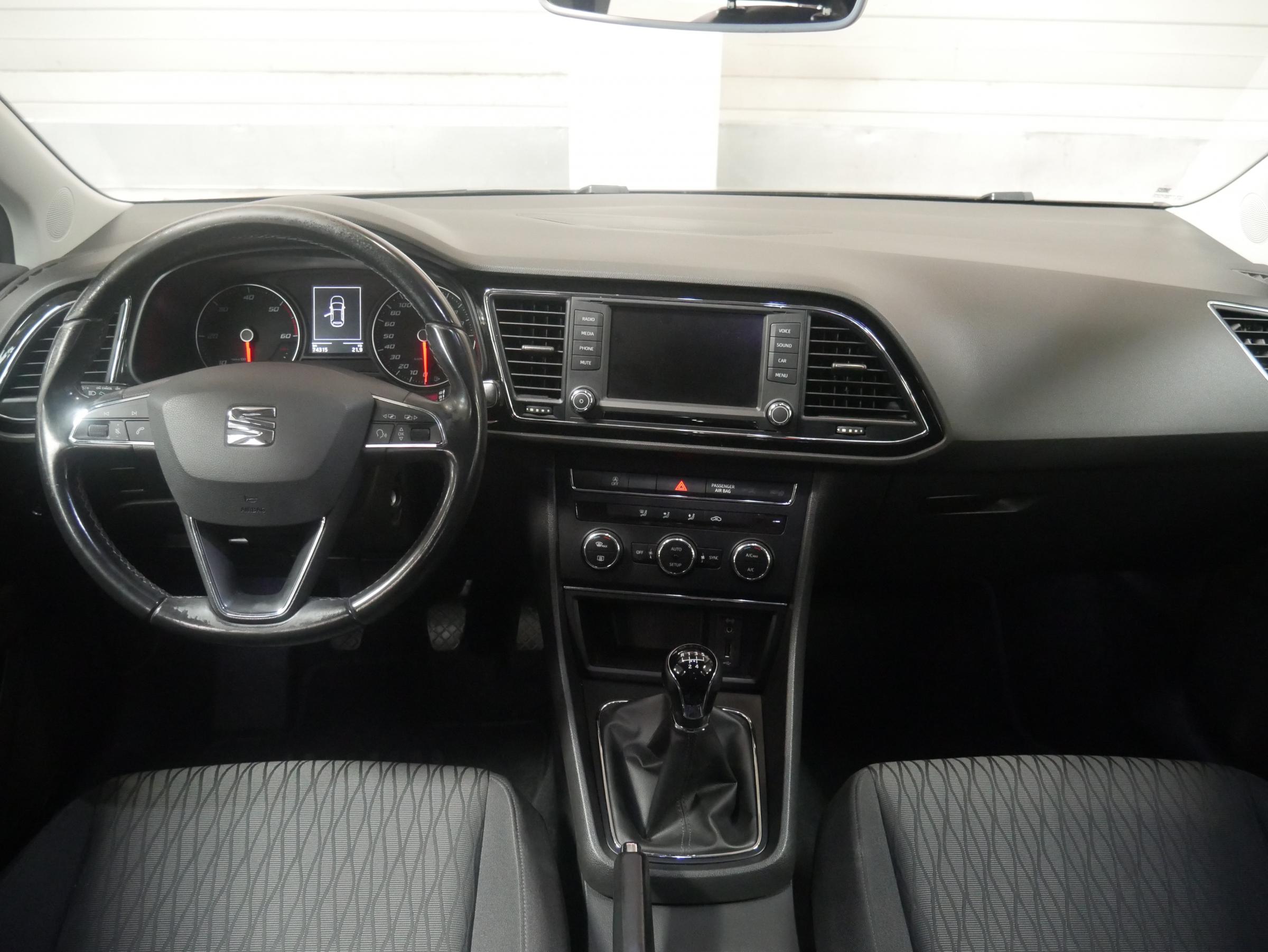 Seat Leon, 2017 - pohled č. 8