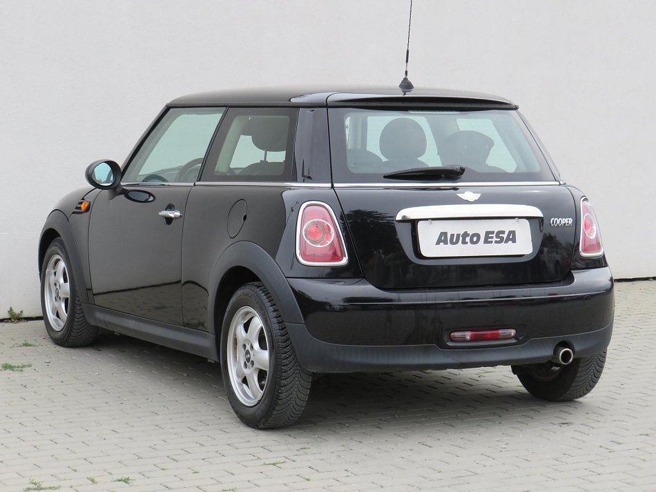 Mini Cooper 1.6i 