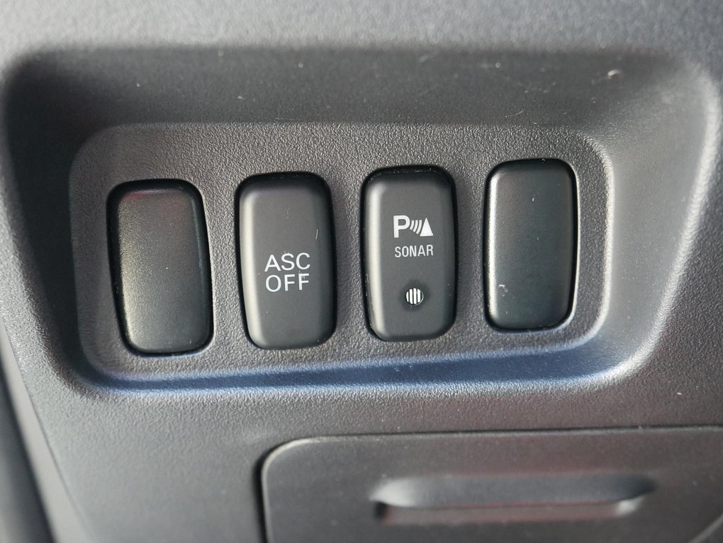 Citroën C-Crosser 2.2HDi  7míst, 4x4