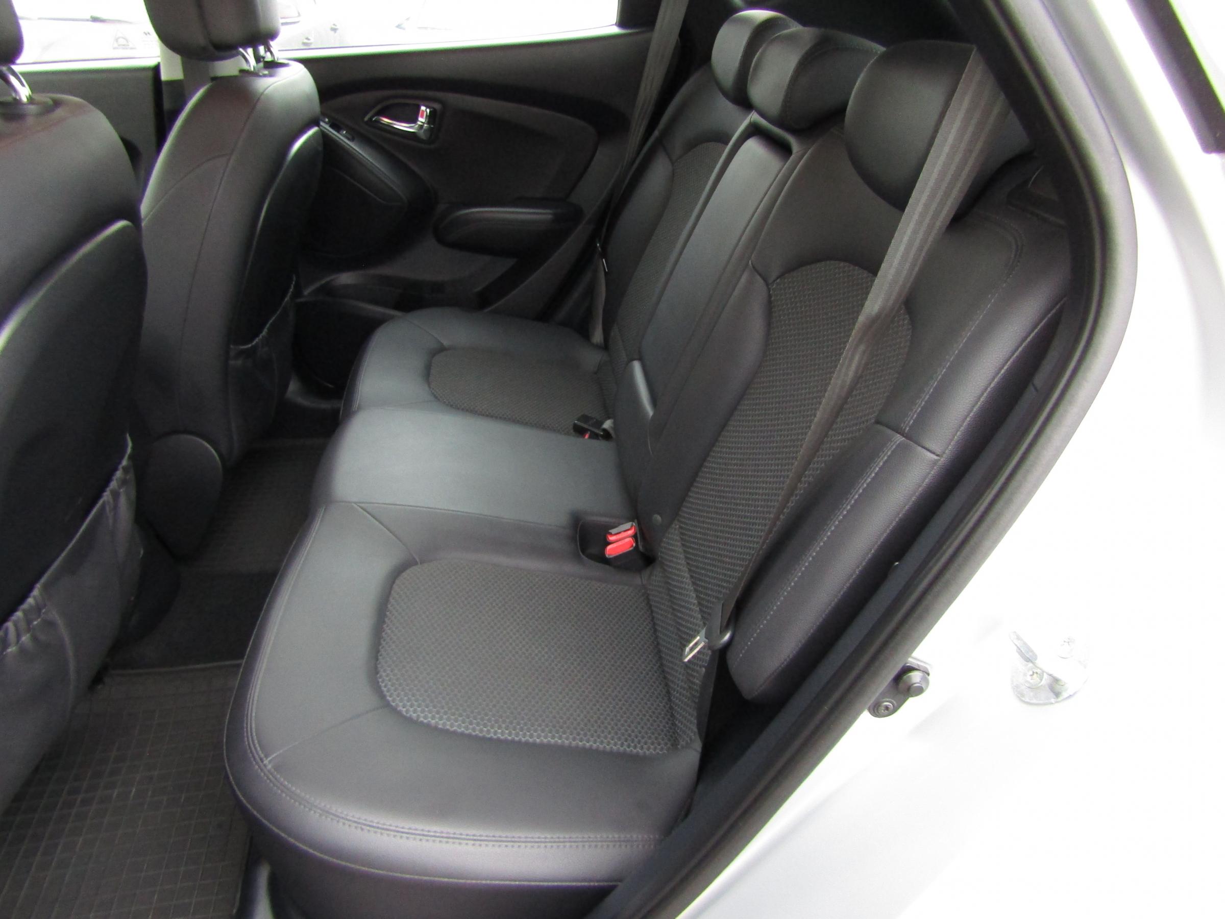 Hyundai ix35, 2012 - pohled č. 11