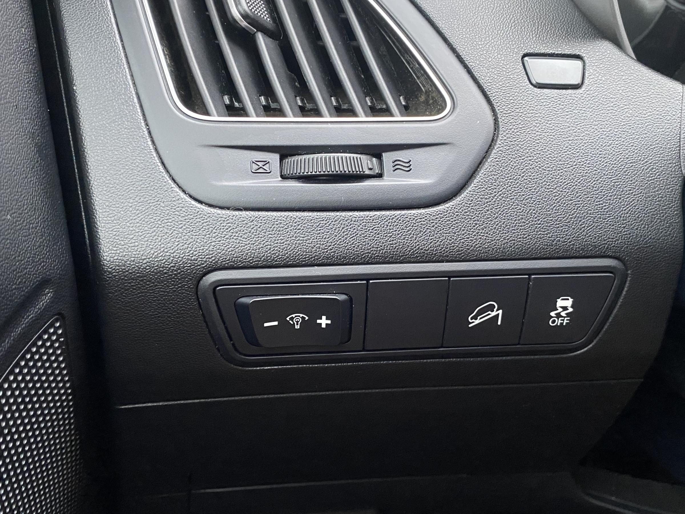 Hyundai ix35, 2012 - pohled č. 15