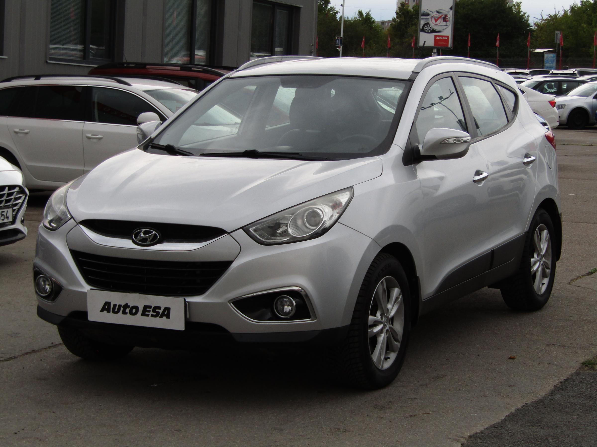 Hyundai ix35, 2012 - pohled č. 3