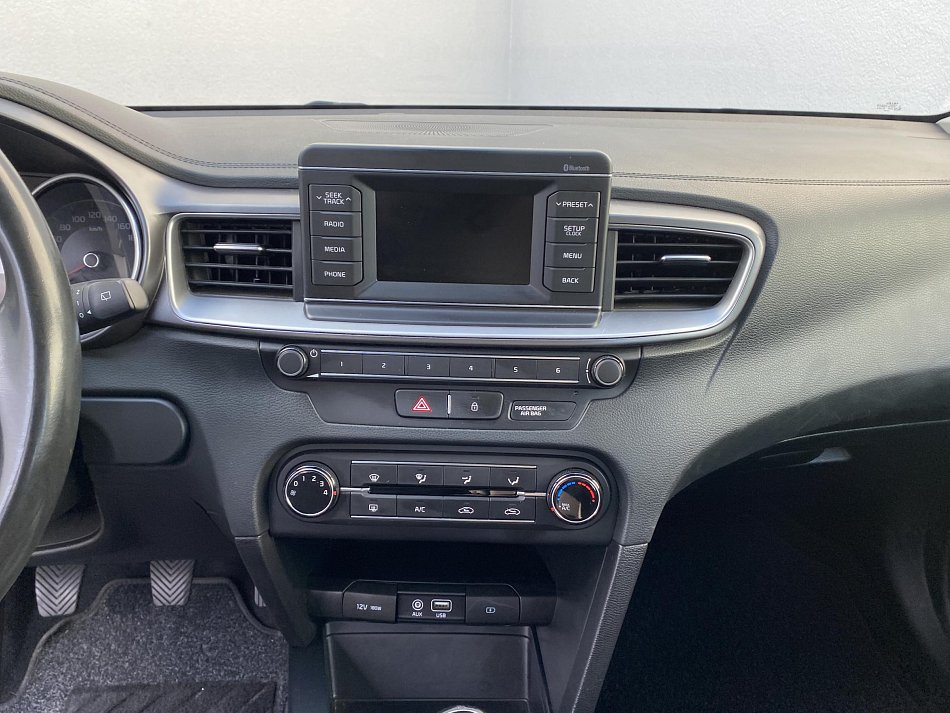 Kia Ceed 1.4 16V Cool