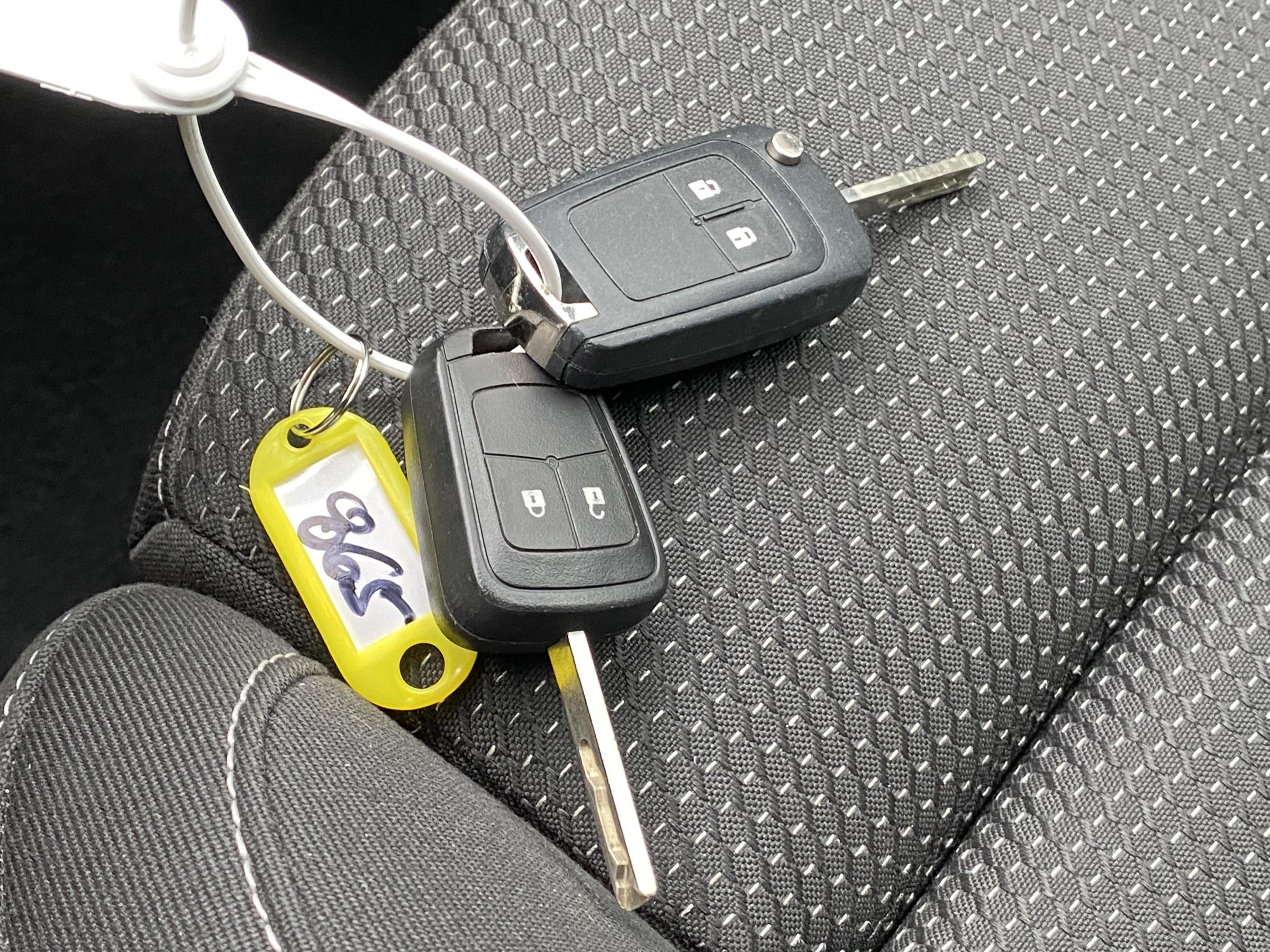 Opel Astra, 2016 - pohled č. 18