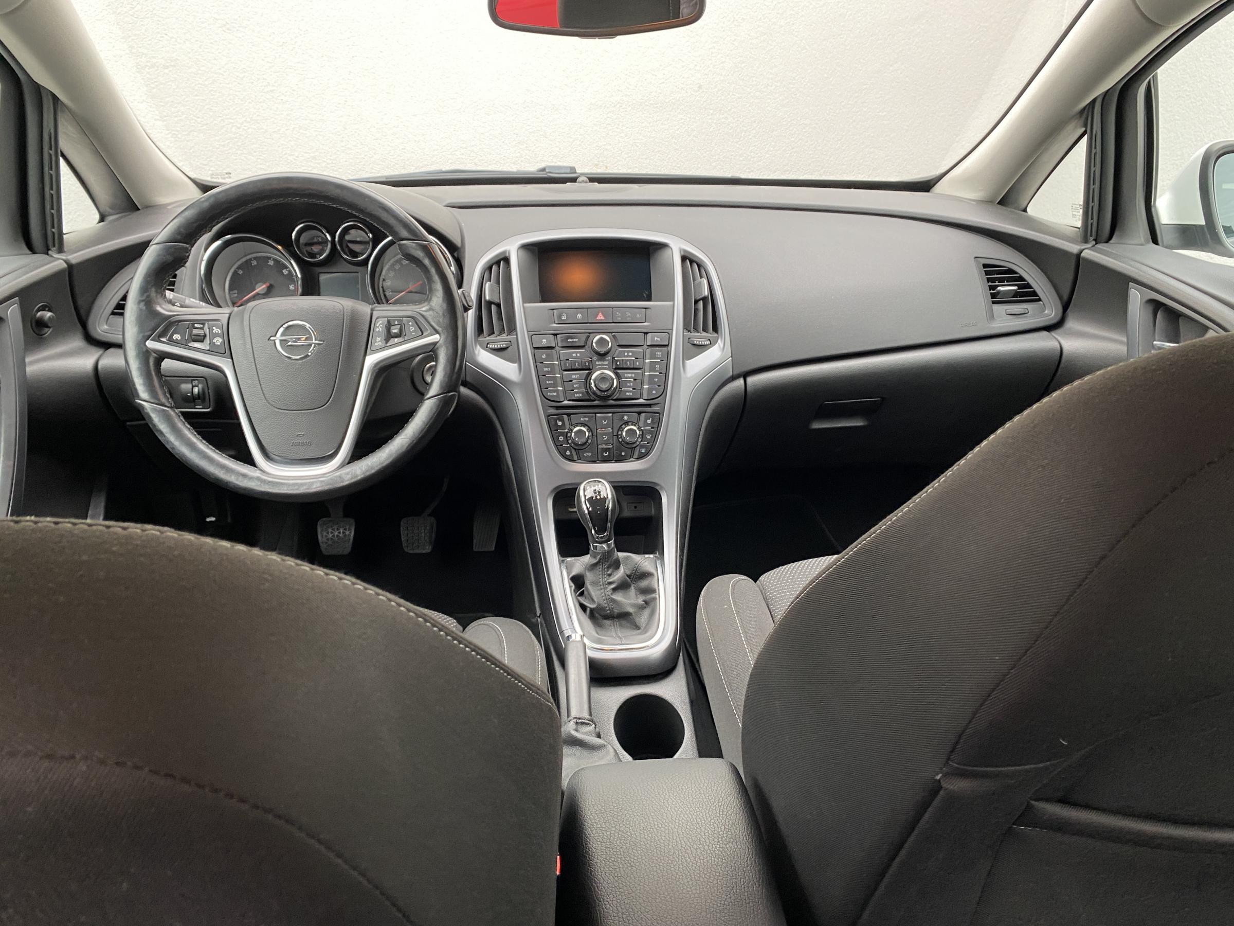 Opel Astra, 2016 - pohled č. 8