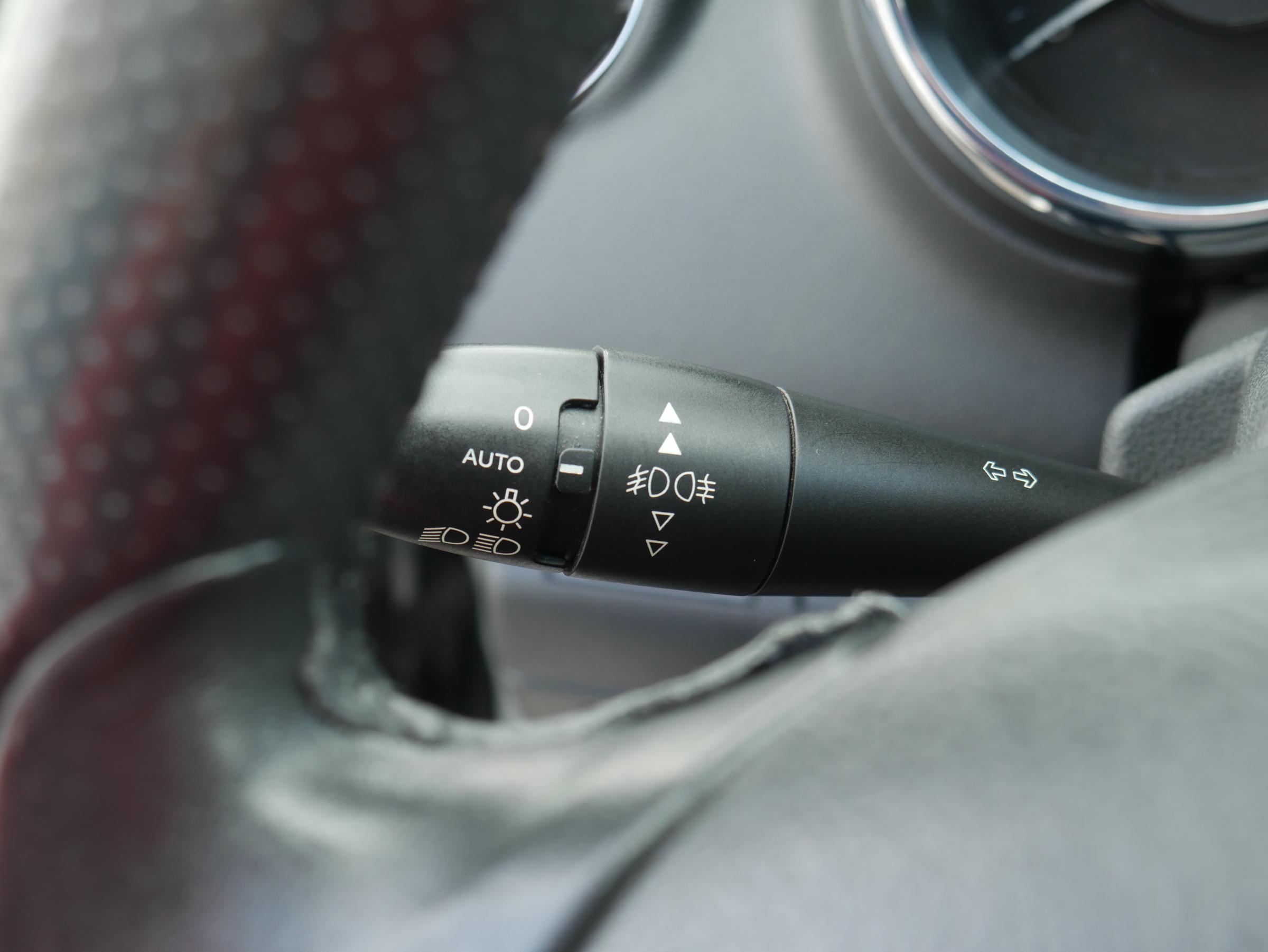 Peugeot 5008, 2011 - pohled č. 16