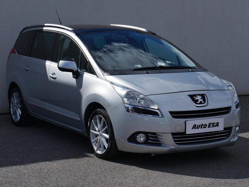 Peugeot 5008 2.0 HDi 