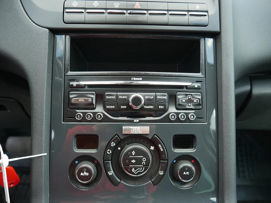 Peugeot 5008 2.0 HDi 