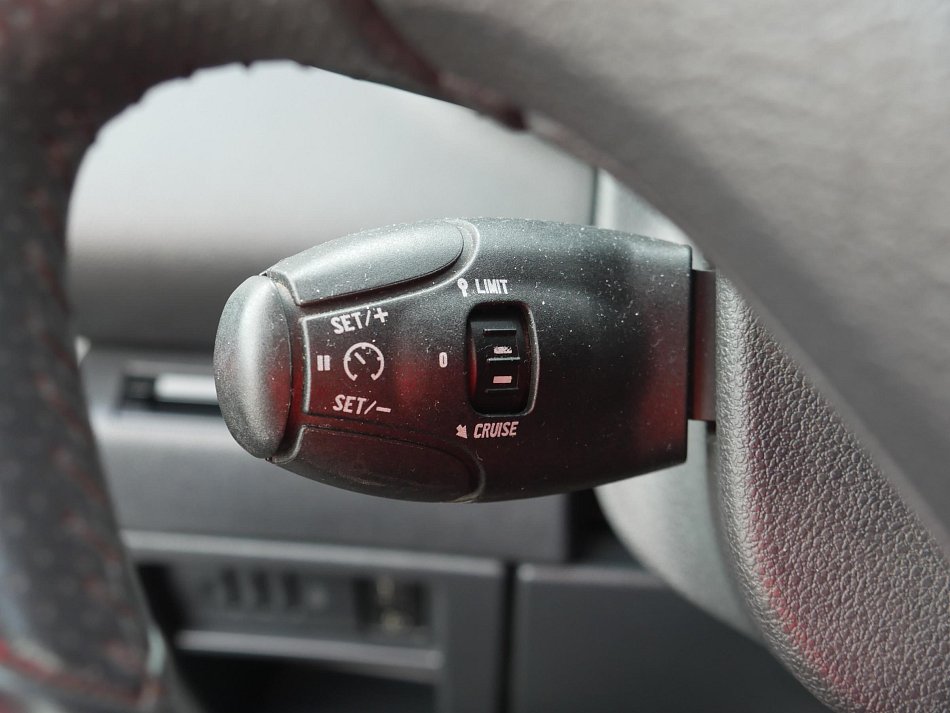 Peugeot 5008 2.0 HDi 