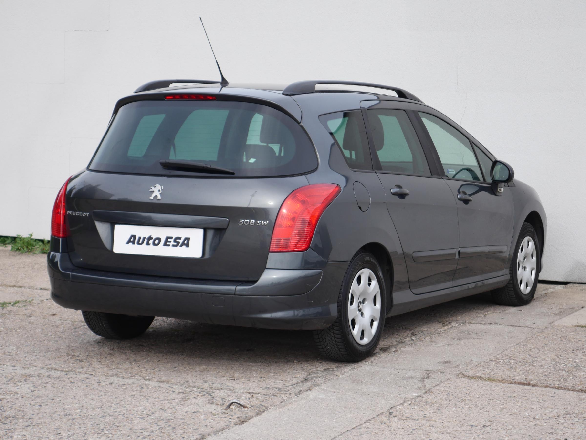 Peugeot 308, 2013 - pohled č. 6