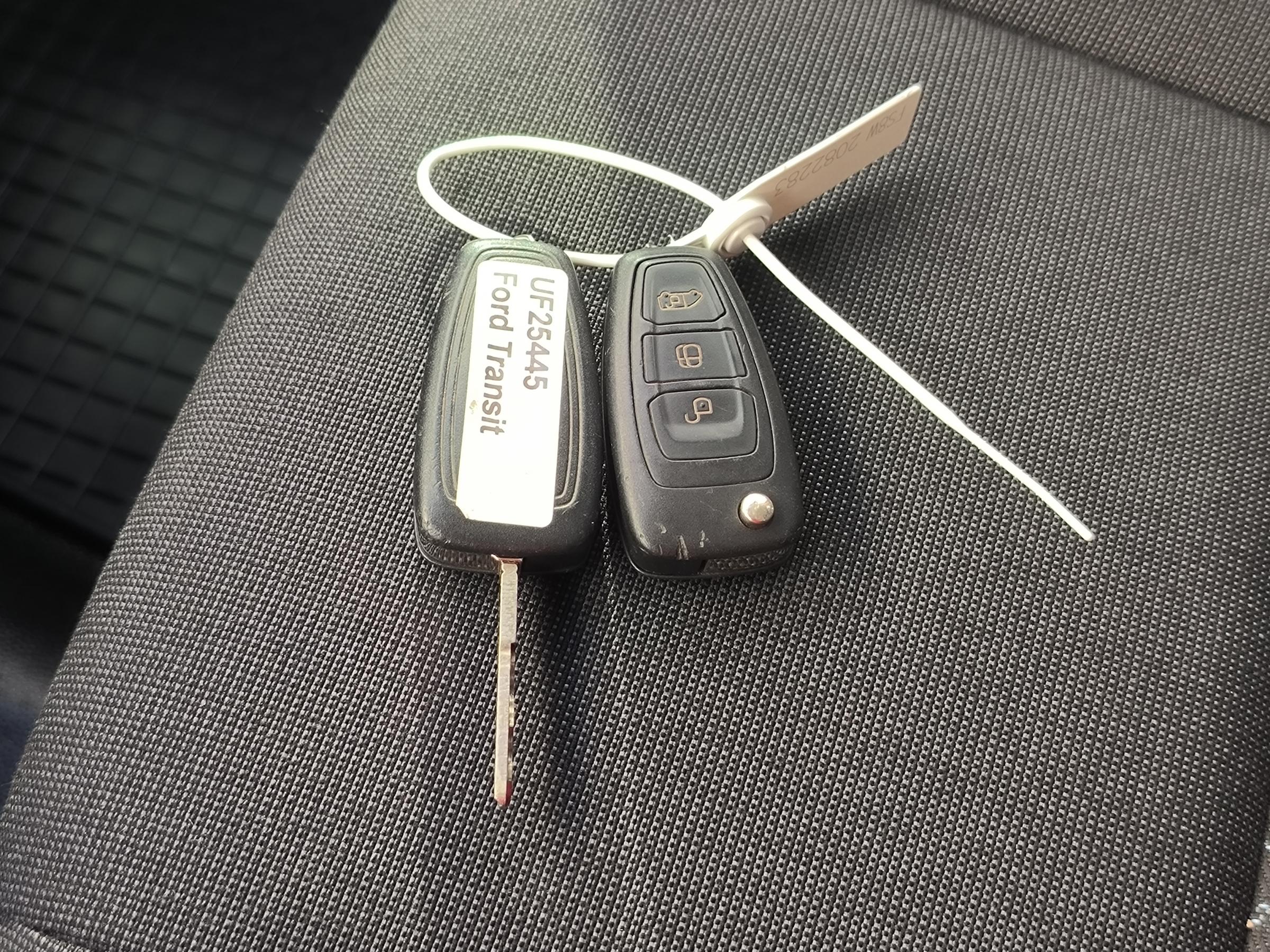 Ford Transit, 2019 - pohled č. 21