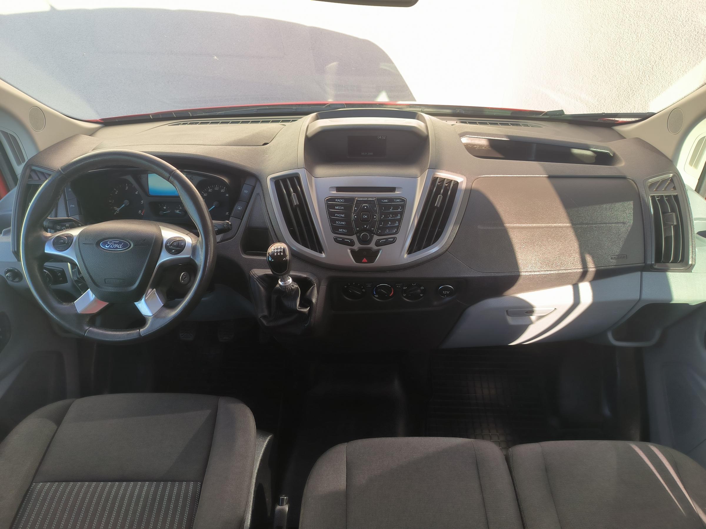 Ford Transit, 2019 - pohled č. 8