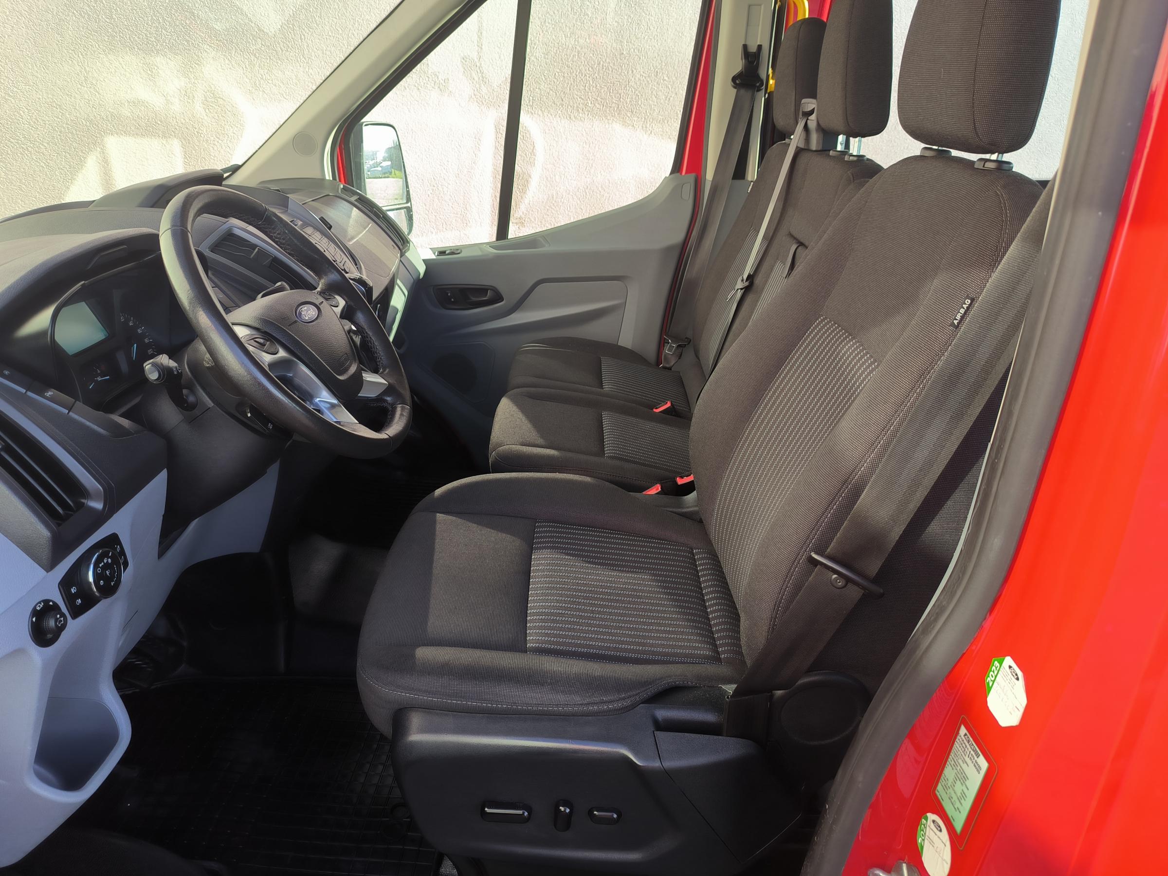 Ford Transit, 2019 - pohled č. 9