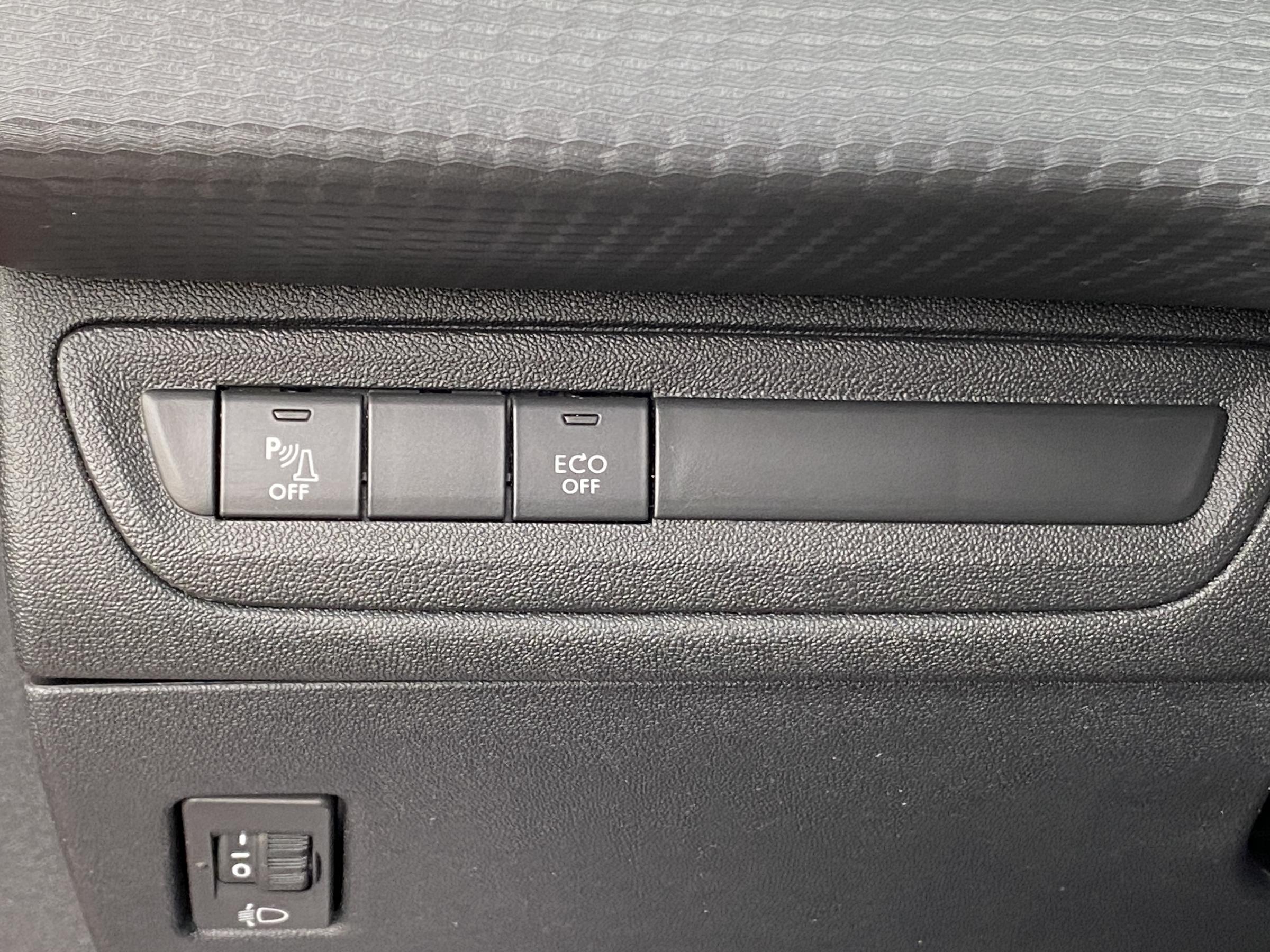 Peugeot 2008, 2017 - pohled č. 14