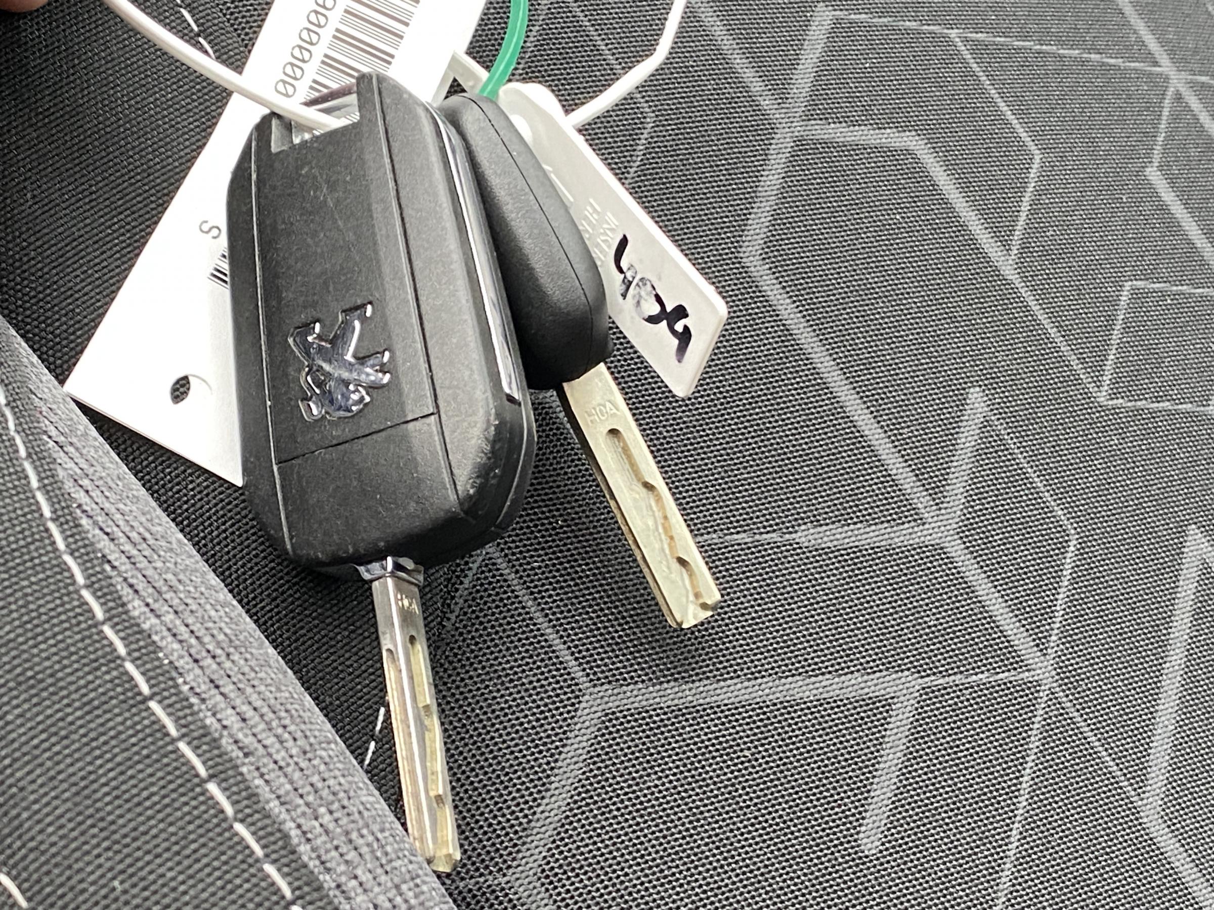 Peugeot 2008, 2017 - pohled č. 20