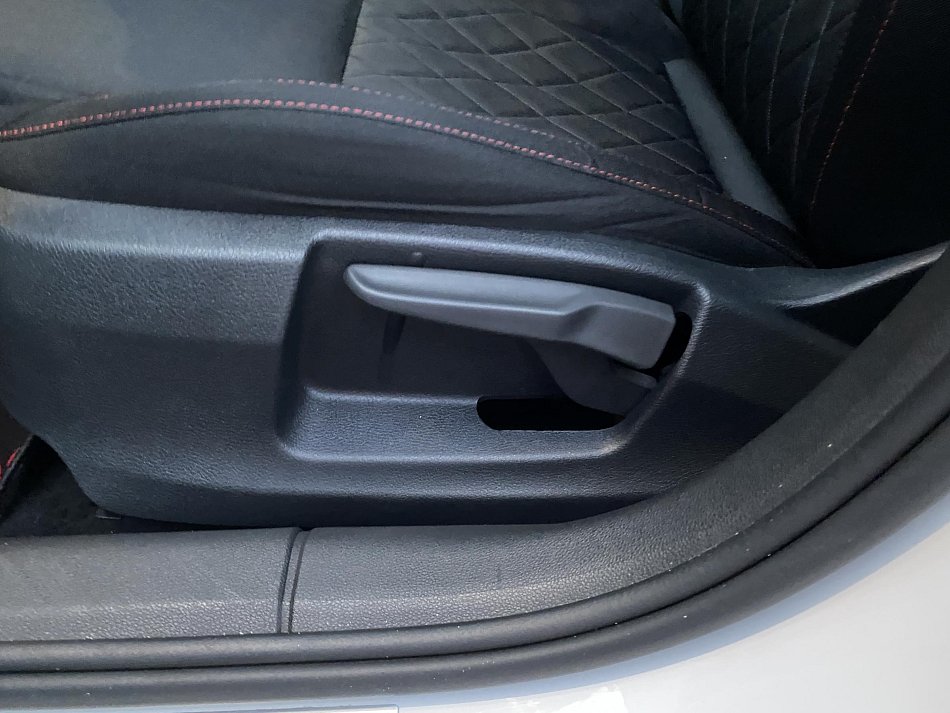 Škoda Octavia III 2.0 TDI RS