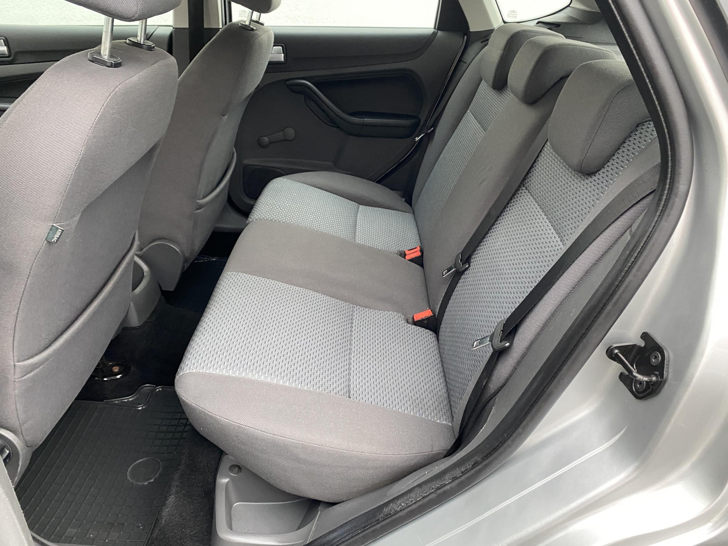 Ford Focus, 2007 - pohled č. 10