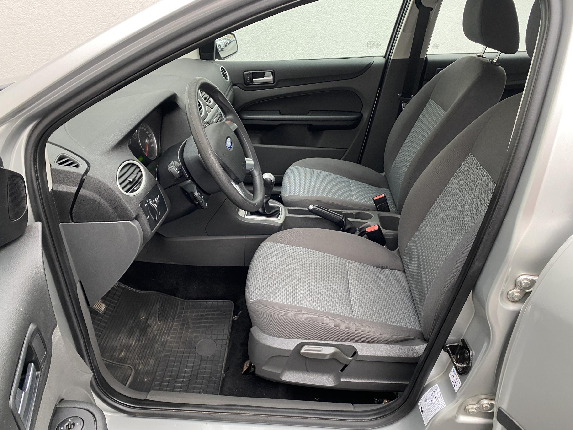 Ford Focus, 2007 - pohled č. 9