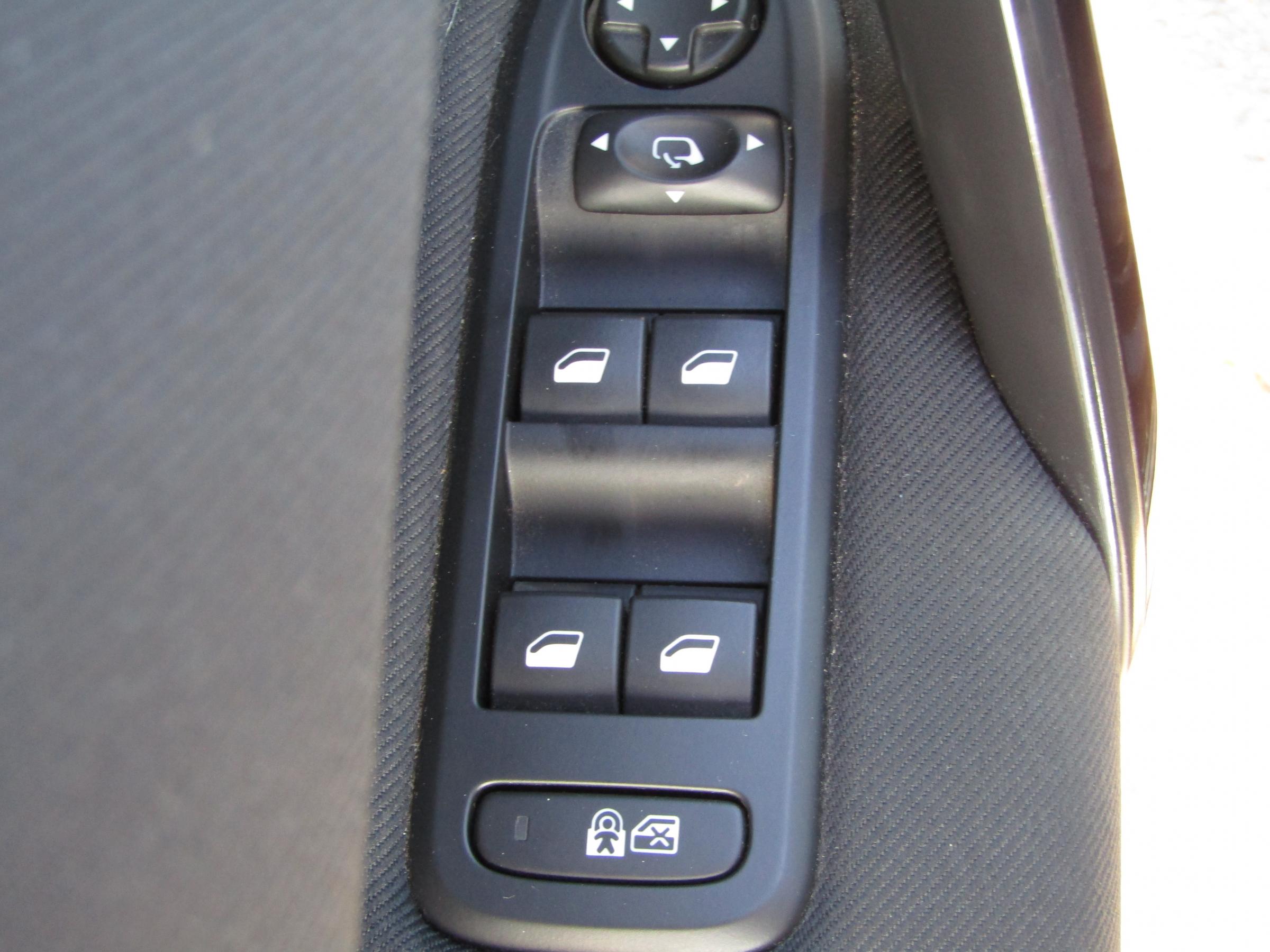 Peugeot 508, 2016 - pohled č. 11