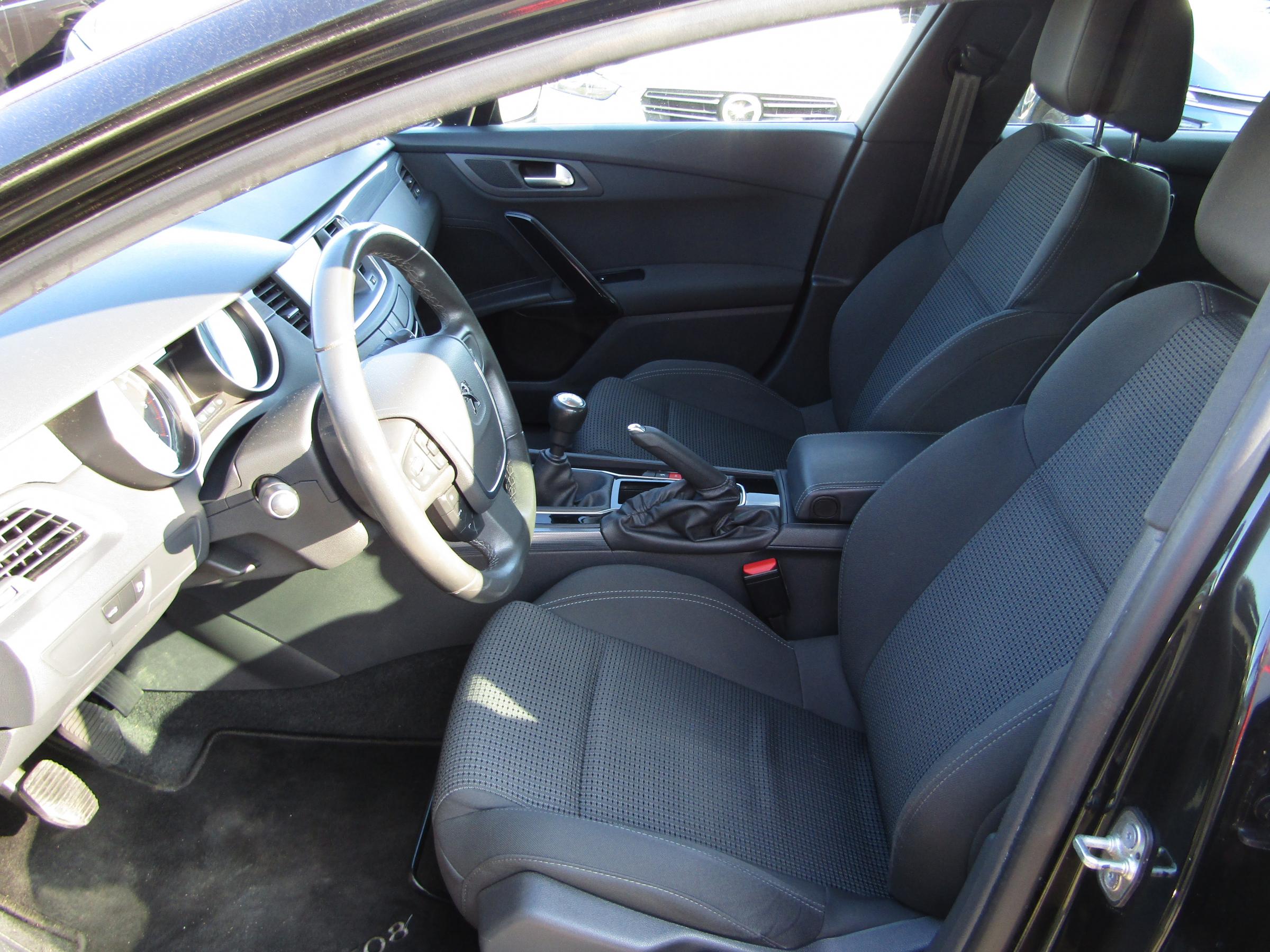 Peugeot 508, 2016 - pohled č. 9