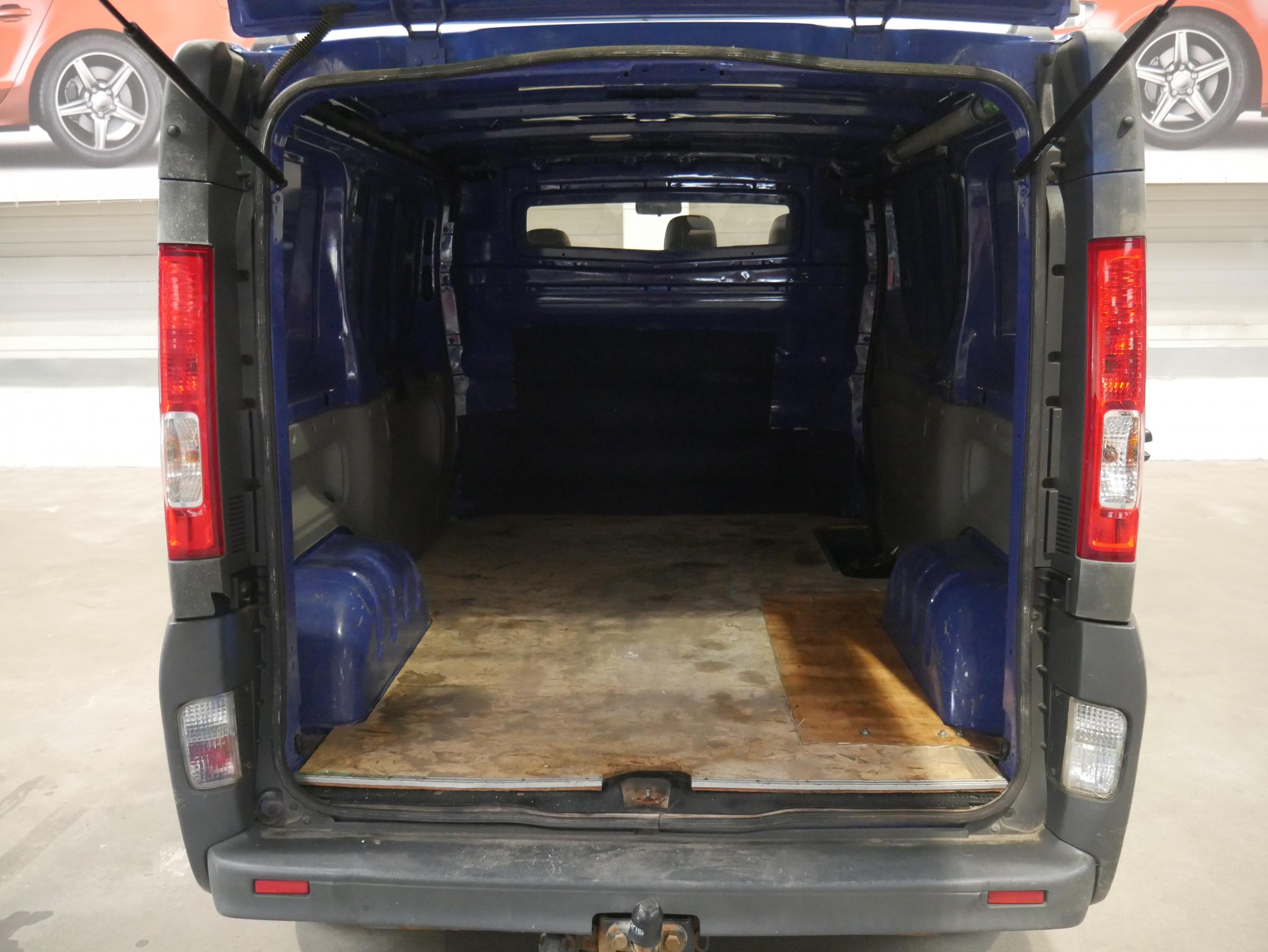 Renault Trafic, 2012 - pohled č. 7