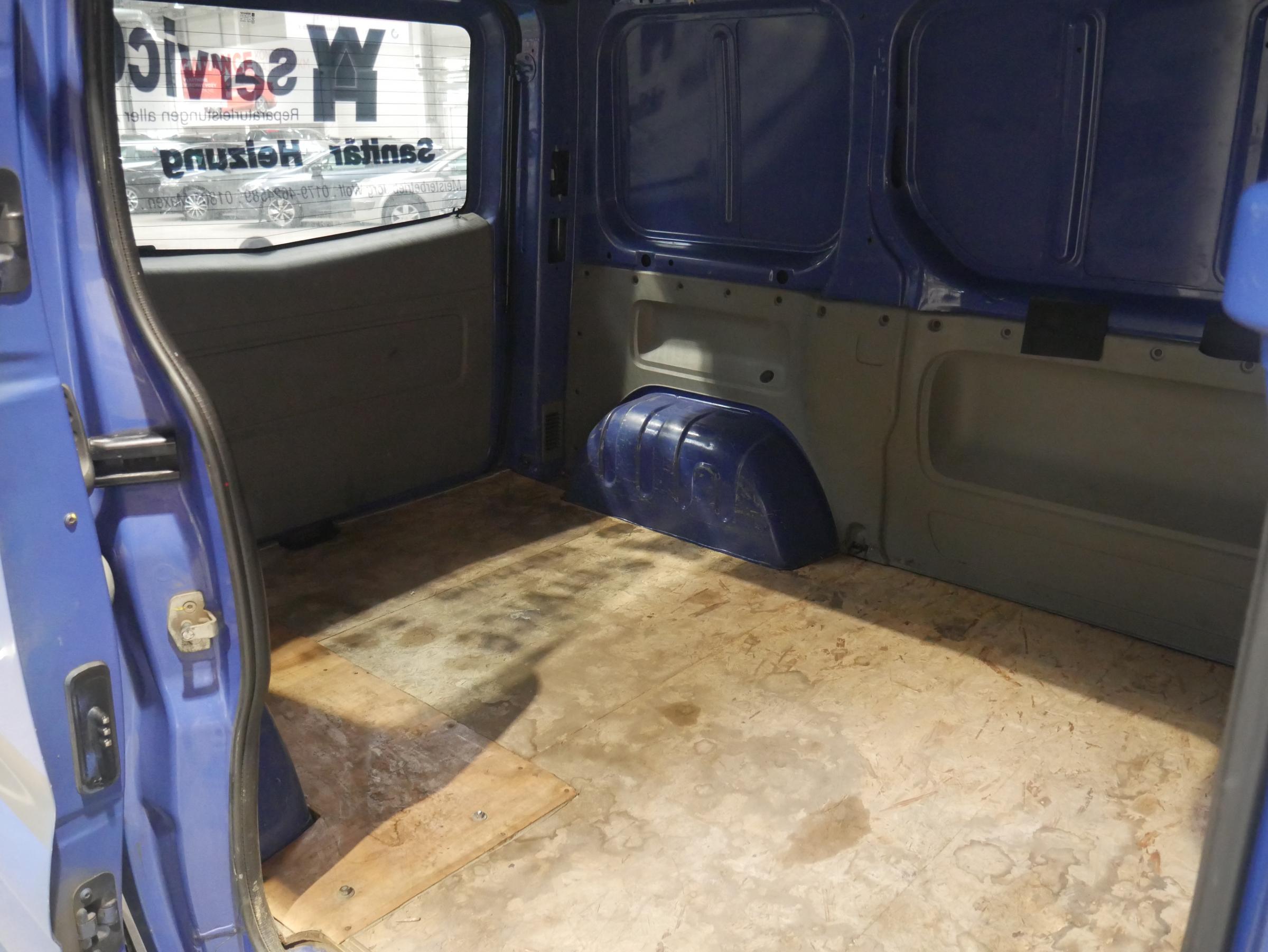 Renault Trafic, 2012 - pohled č. 8