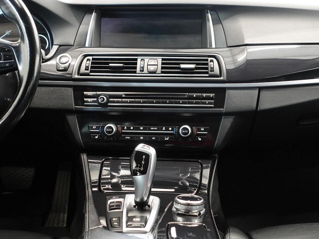 BMW Řada 5 2.0d  525d xDrive