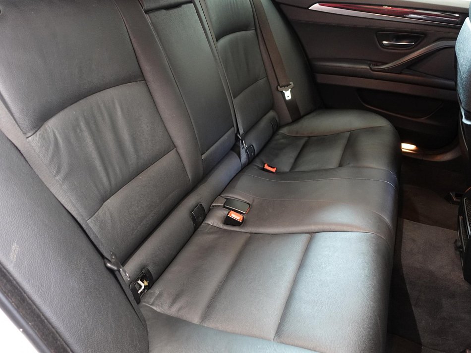 BMW Řada 5 2.0d  525d xDrive