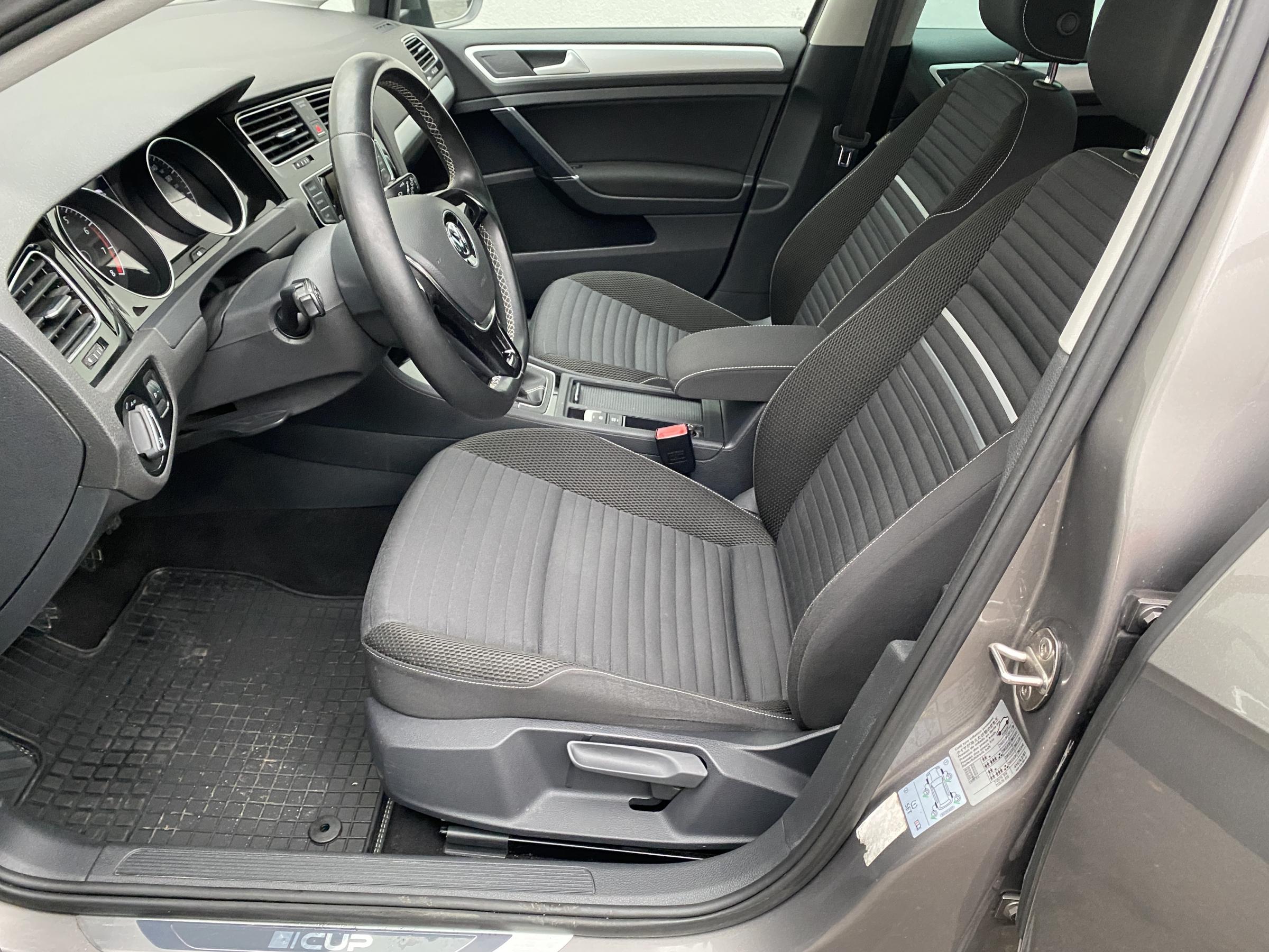 Volkswagen Golf, 2014 - pohled č. 9