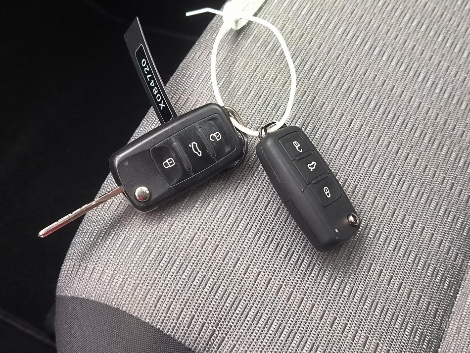 Volkswagen Caddy 2.0TDi Comfortline MAXi 7míst